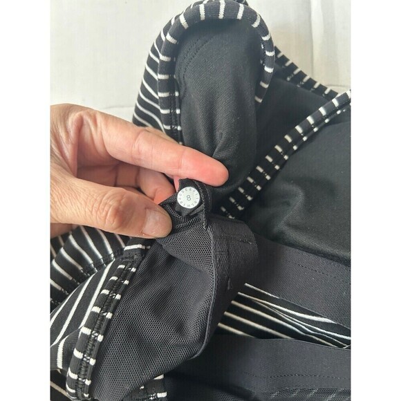 Lululemon Power Y Tank Black & White Stripes 8 - Picture 4 of 8